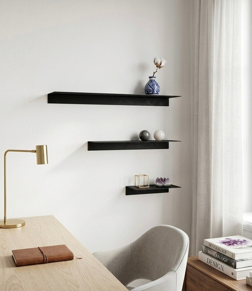 Estante flotante de pared metálico minimalista – acero con recubrimiento en polvo