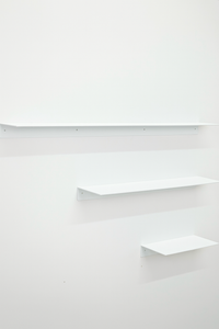 Minimalist Floating Metal Wall Shelf – Powder-Coated Steel