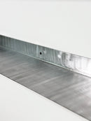 Minimalistisches schwebendes Wandregal aus Metall – pulverbeschichteter Stahl